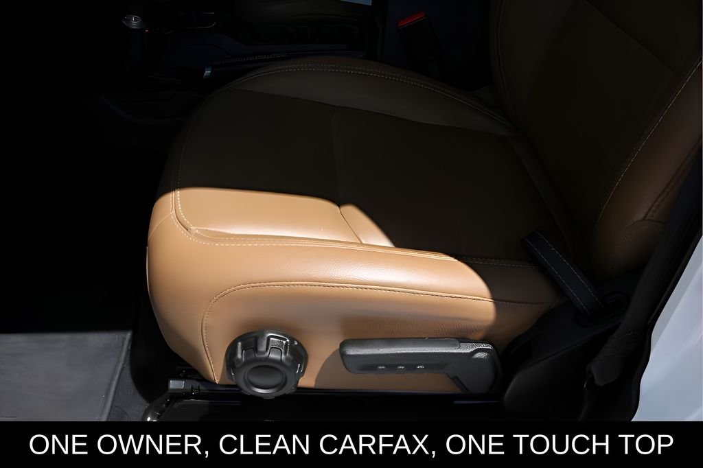 Used 2023 White Jeep Sahara image 11