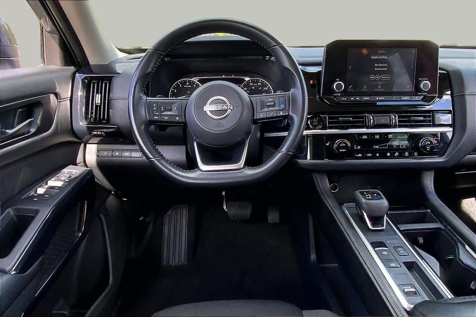 Used 2025 Gun Metallic Nissan SV image 6