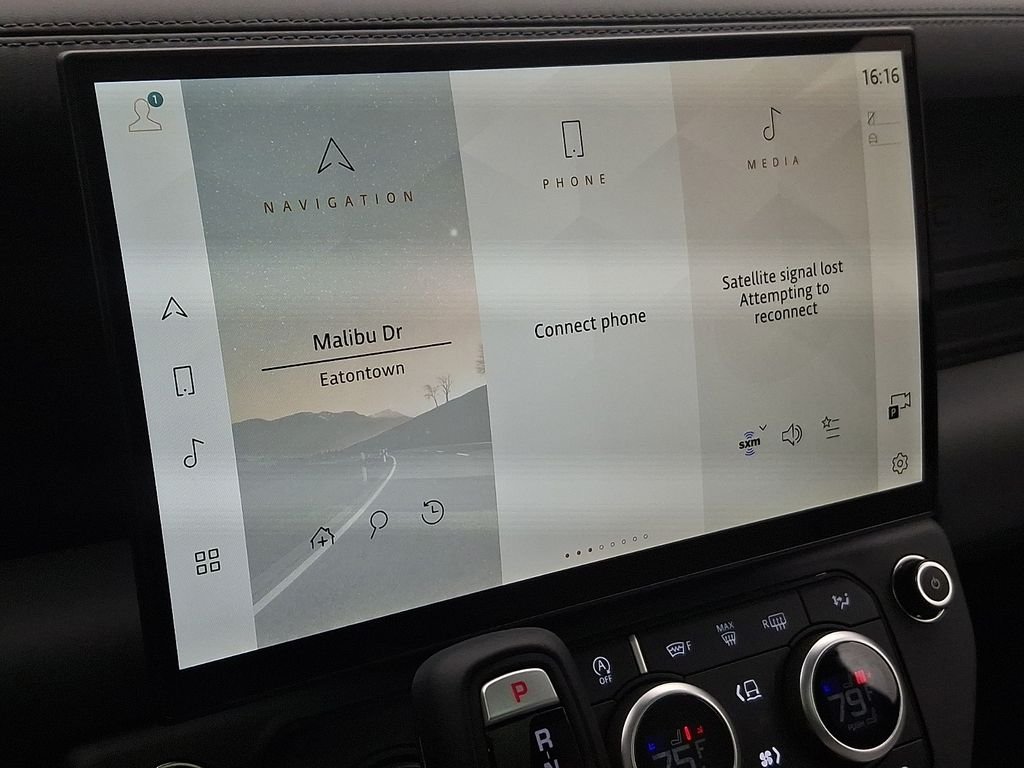 New 2026 Carpathian Grey Land Rover X-Dynamic SE image 17