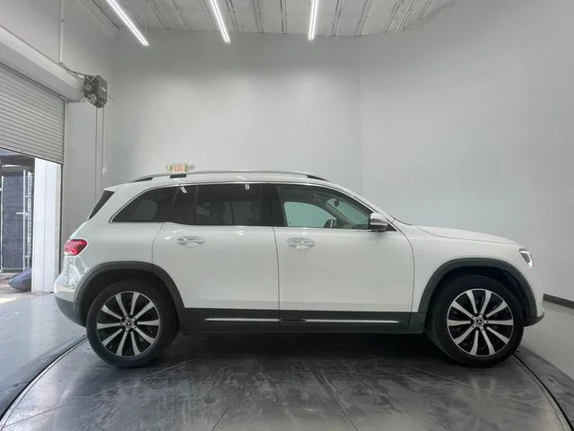 Certified Used 2022 Polar White Mercedes-Benz GLB 250 image 14
