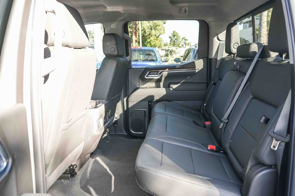 2026 Chevrolet Silverado 1500 RST - Photo 18