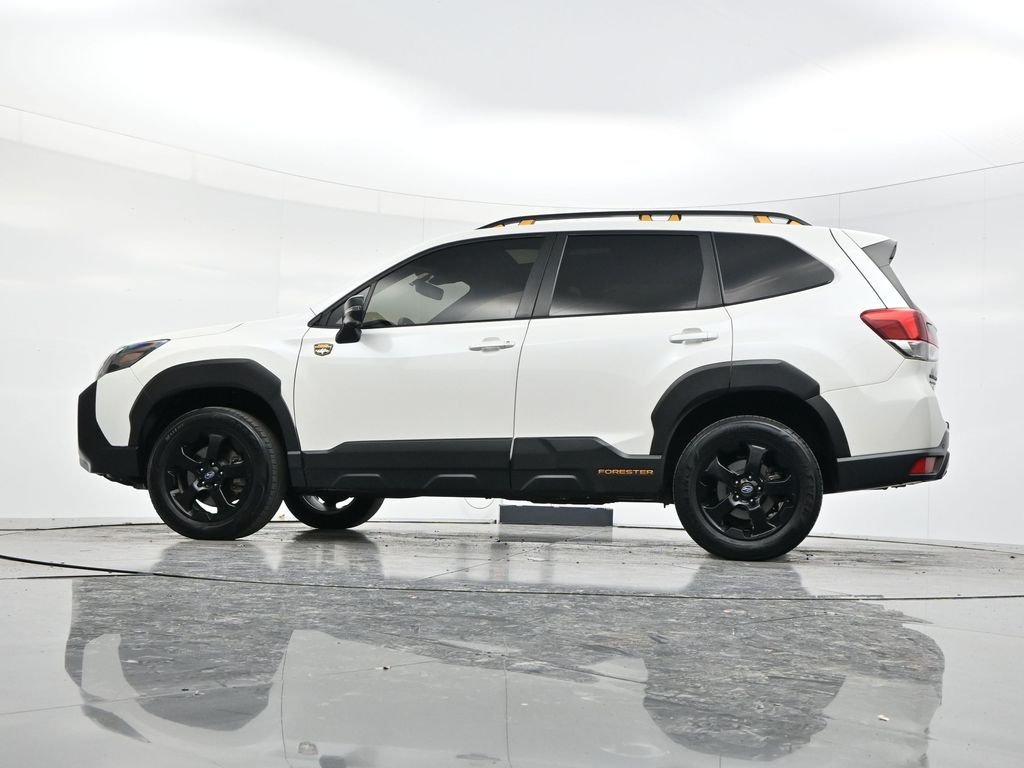 Used 2023 Crystal White Pearl Subaru Wilderness image 52