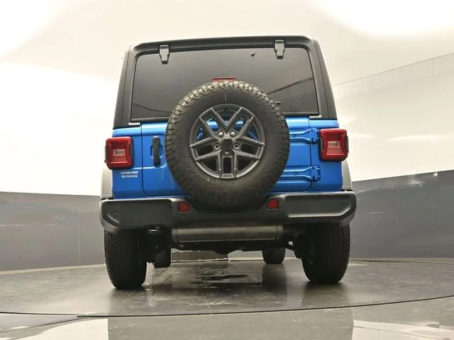 Used 2024 Blue Jeep Sport S image 41