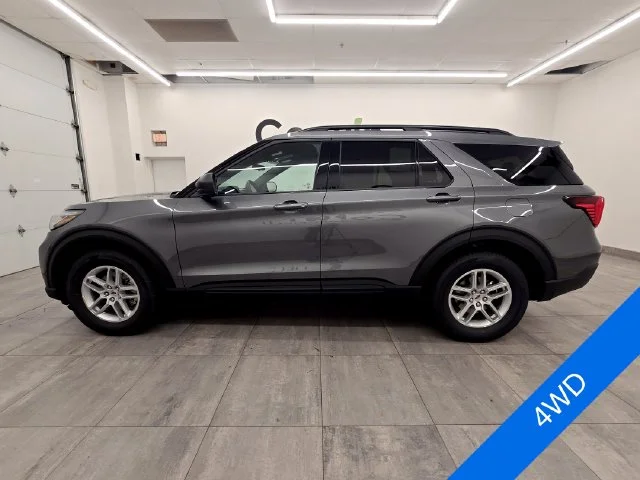 New 2027 Carbonized Gray Metallic Ford Active image 2