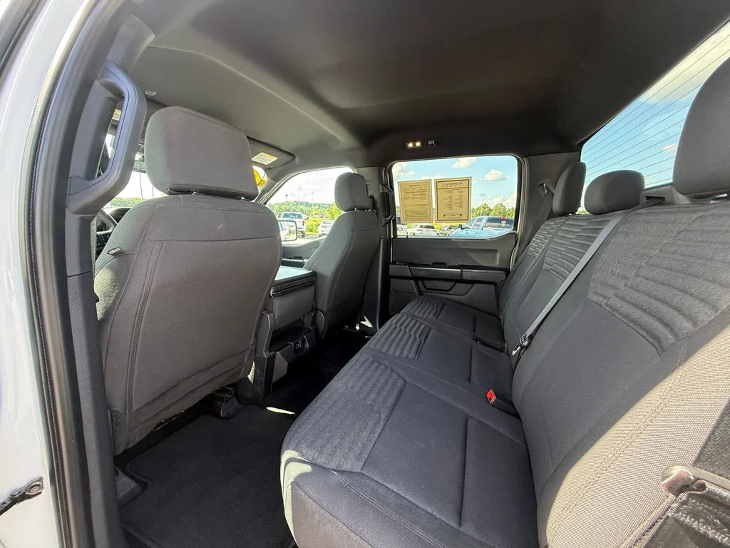 Used 2023 White Ford XL image 24