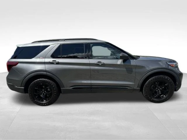Used 2023 Gray Ford Timberline image 10