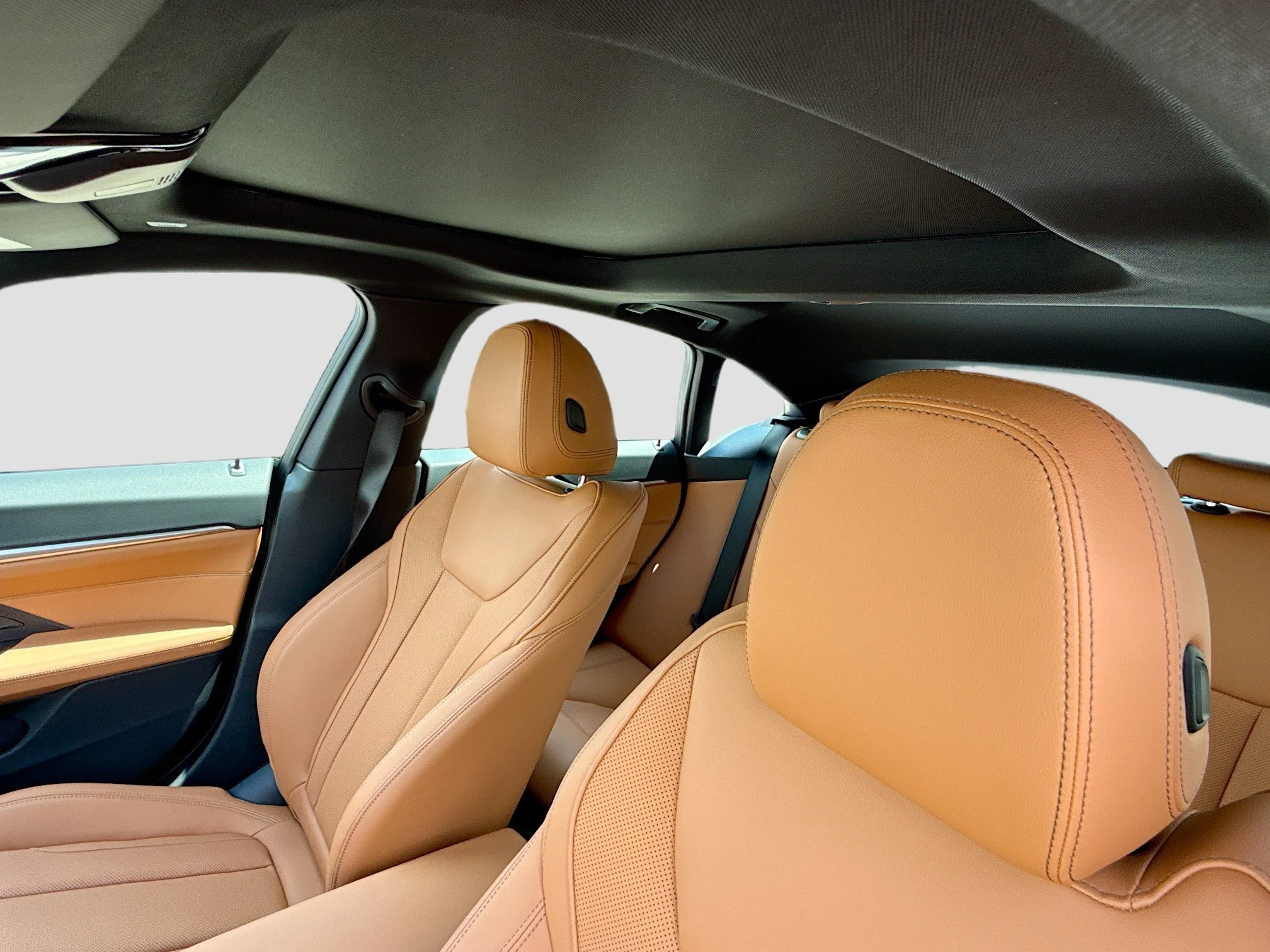 New 2026 Black Sapphire Metallic BMW 430i image 27