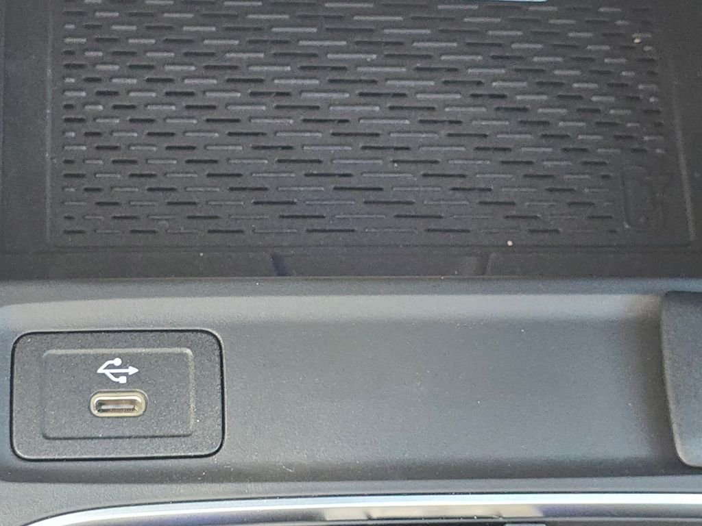 New 2026 Cosmos Black Metallic Mercedes-Benz GLB 35 AMG® image 32