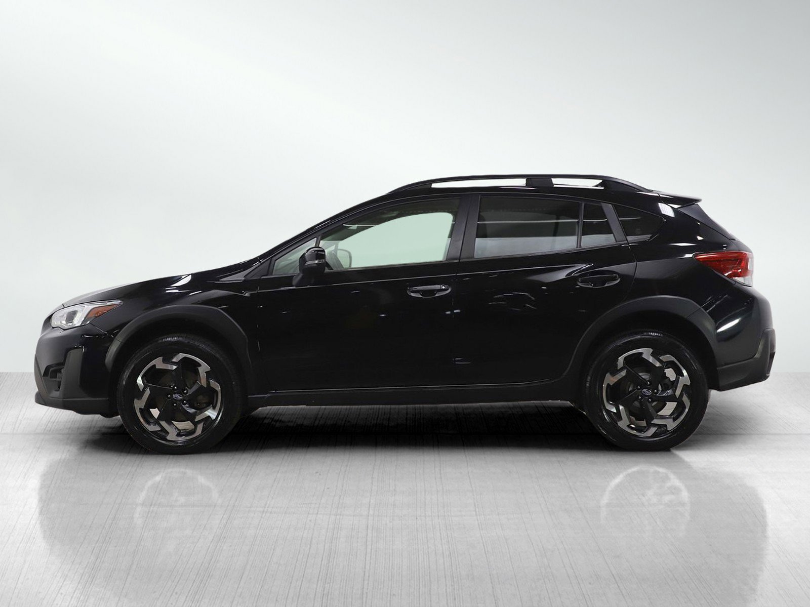 Used 2023 Subaru Crosstrek Limited with VIN JF2GTHMCXPH224995 for sale in Burnsville, Minnesota