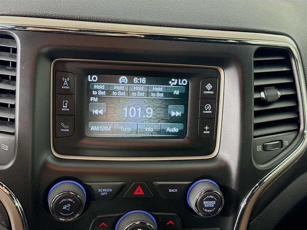 Used 2017 White Jeep Laredo image 15