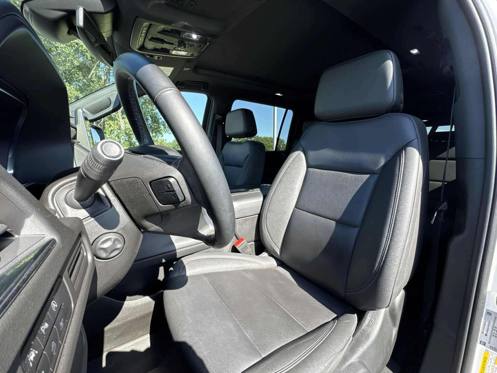Certified Used 2023 Summit White Chevrolet Z71 image 11