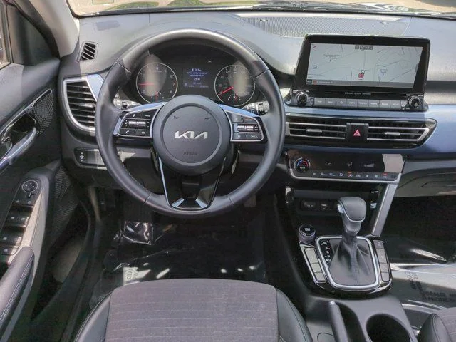 Certified Used 2022  Kia Nightfall image 16