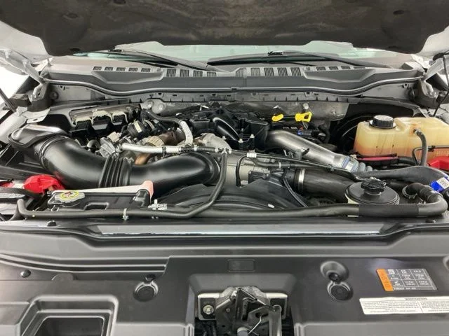 Used 2017 White Ford Platinum image 35