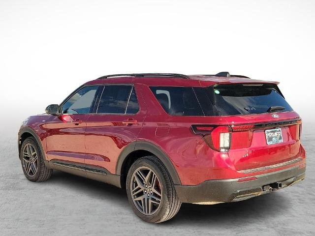 New 2027 Ruby Red Metallic Tinted Clearcoat Ford ST-Line image 32