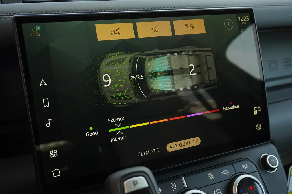 New 2026 Woolstone Green Land Rover S image 22