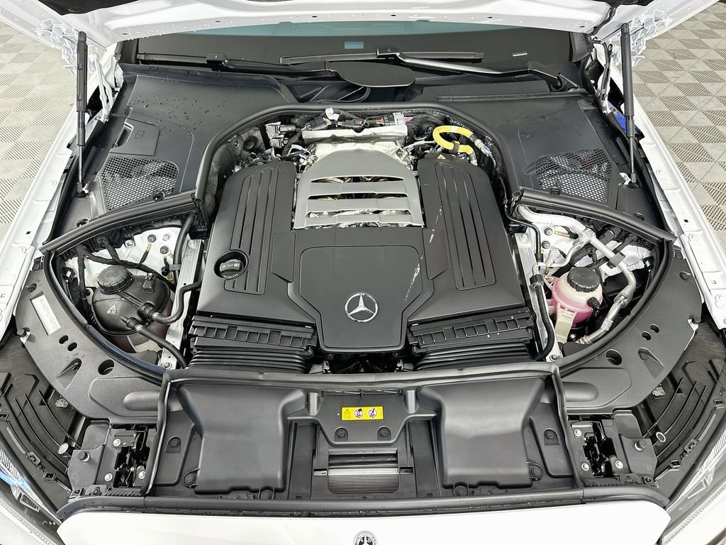 New 2027 MANUFAKTUR Moonlight White Metallic Mercedes-Benz S 580 image 64