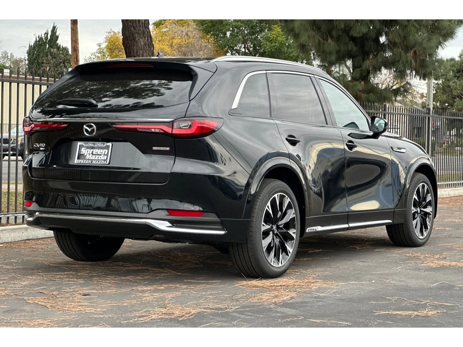 Used 2026 JET BLACK MICA Mazda S Premium Plus image 5