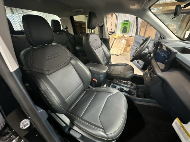 Used 2026 Black Ford Lobo Standard image 32