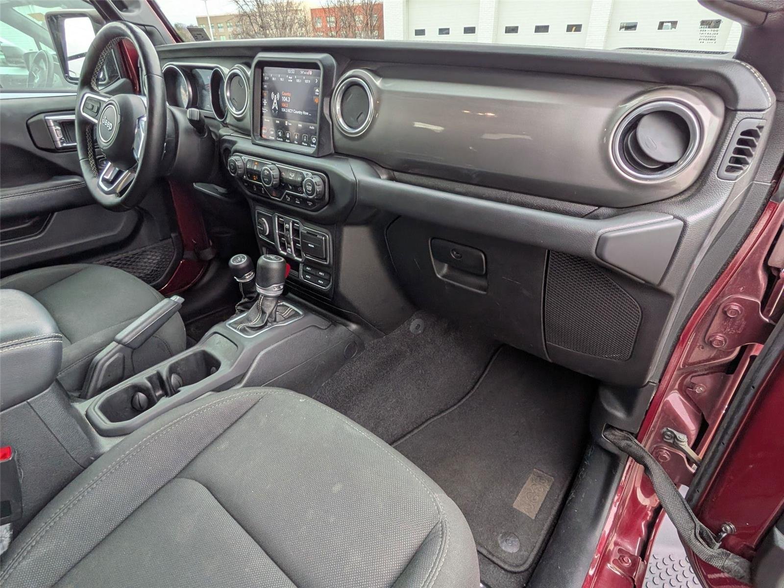 Used 2021 Snazzberry Pearlcoat Jeep Unlimited Sahara image 36