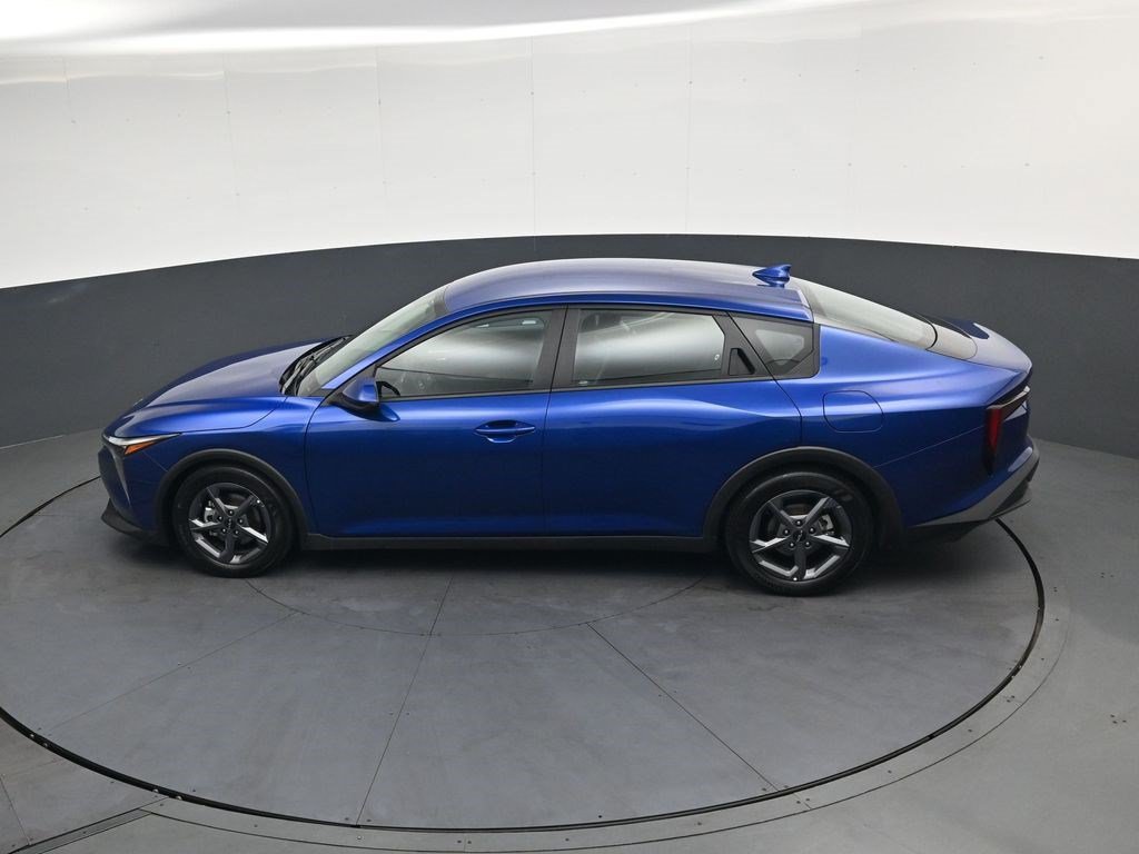 Used 2025 Deep Sea Blue Kia LXS image 25