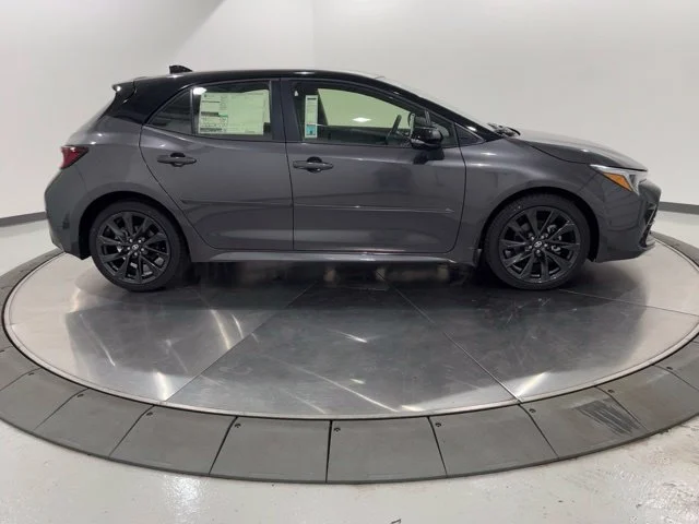 New 2027 Magnetic Gray Metallic Toyota XSE image 6
