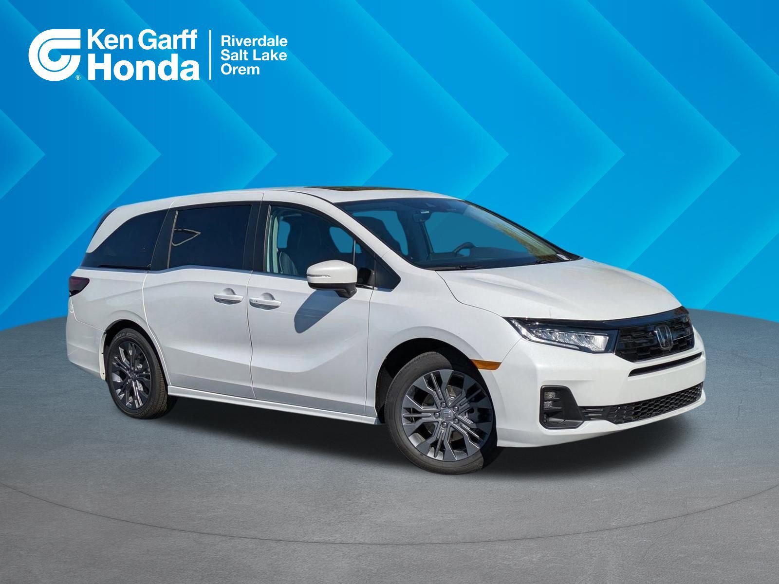 2026 Honda Odyssey Touring's photo
