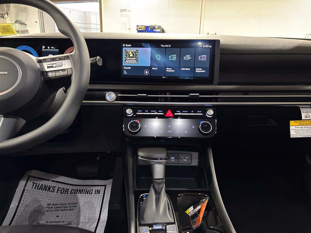 New 2026 Black Hyundai SEL Plus AWD image 17