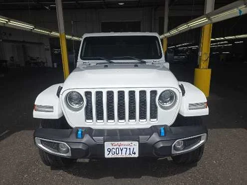 Used 2023 Bright White Clearcoat Jeep Sahara image 2