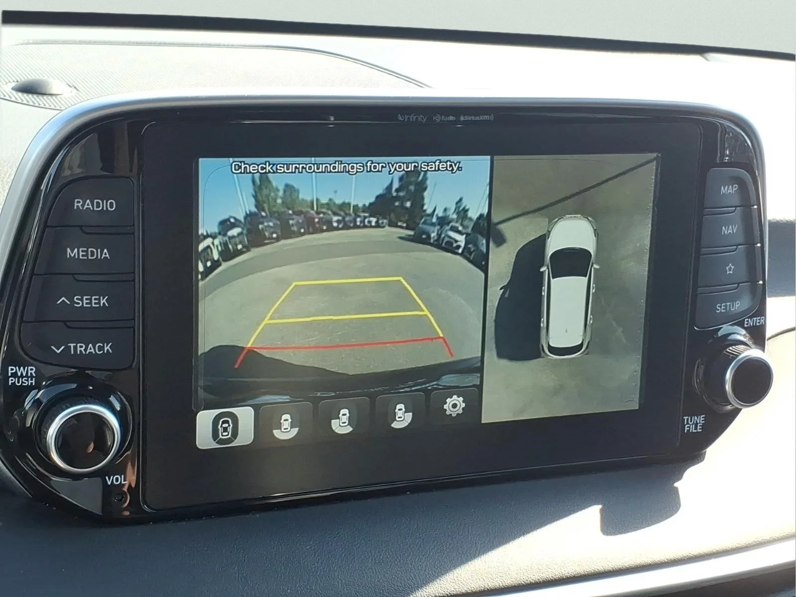 Used 2020 Black Hyundai Ultimate image 15