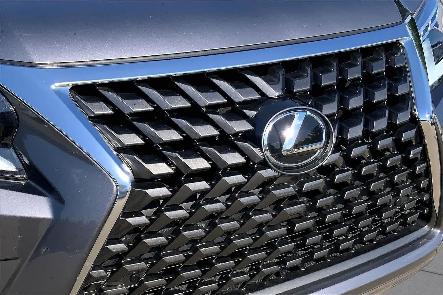 Used 2023 Nebula Gray Pearl Lexus Premium image 32