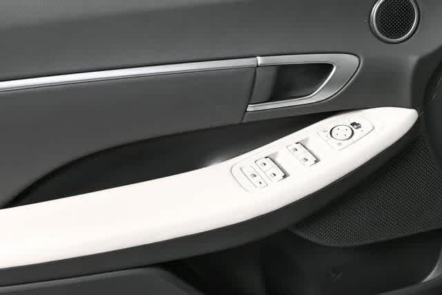 New 2026 Serenity White Hyundai SEL Sport image 18