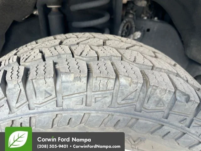 Used 2019 White Ford XL image 4