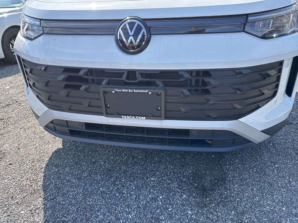 New 2025 White Volkswagen 2.0T S image 28