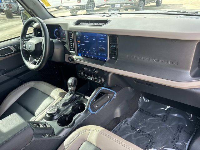 Used 2024 Green Ford Wildtrak image 39