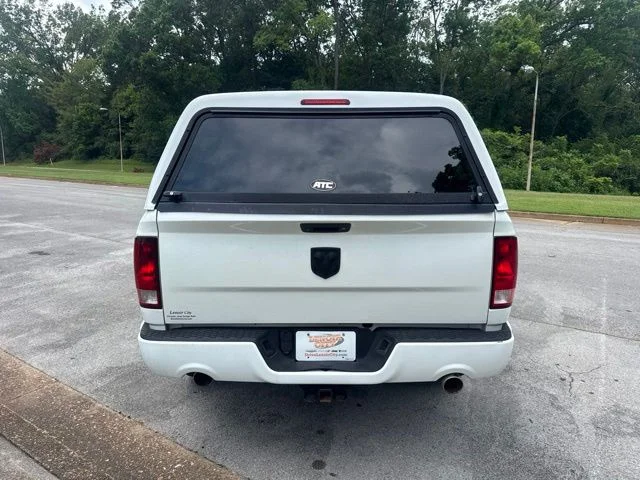 Used 2015 White Ram Express image 6