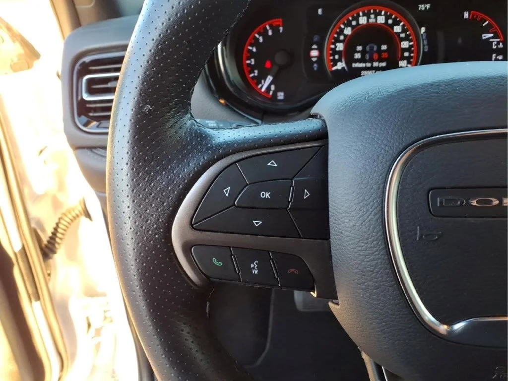 Used 2024 White Dodge SXT Plus image 21