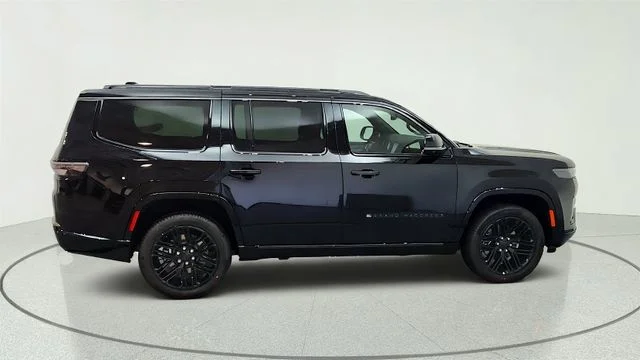 New 2026 High Gloss Black Exterior Paint Jeep Limited Reserve image 15