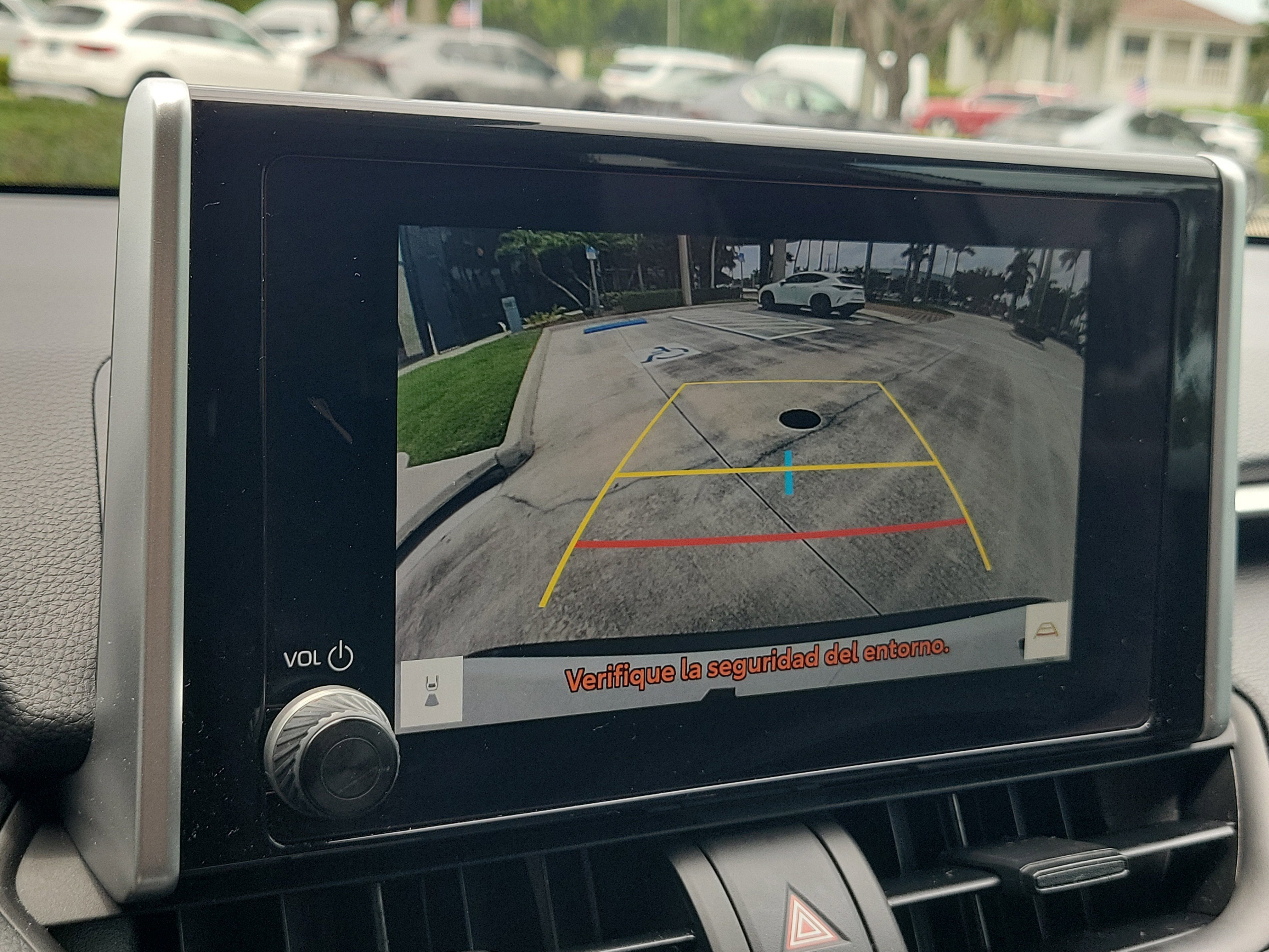 Used 2024 Ice Cap Toyota XLE image 33