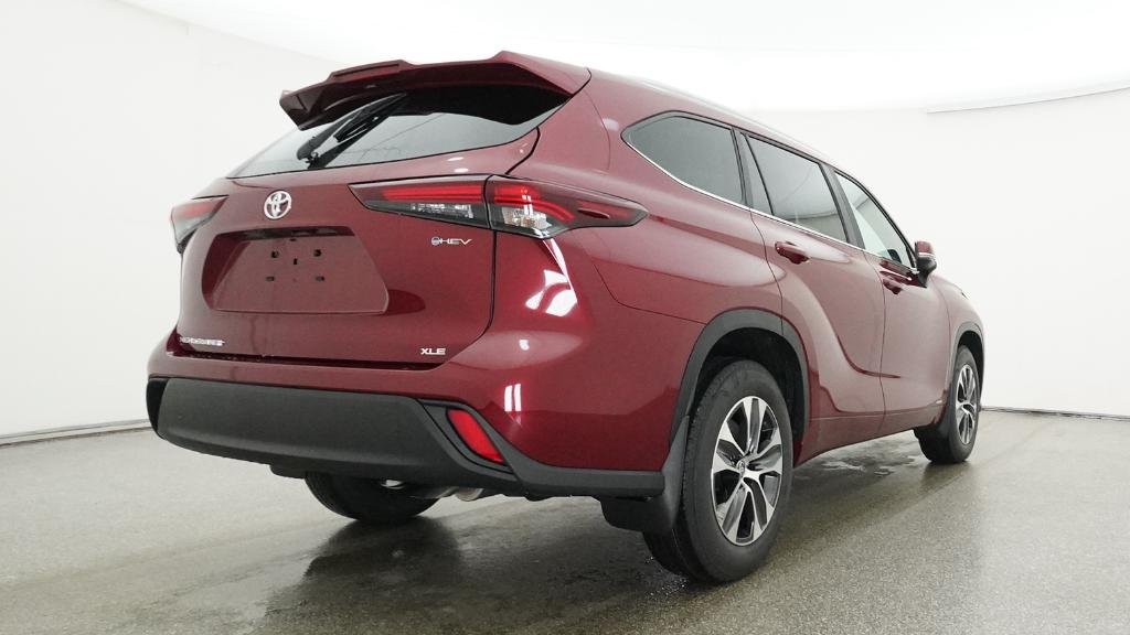 New 2026 Ruby Flare Pearl Toyota Hybrid XLE image 29