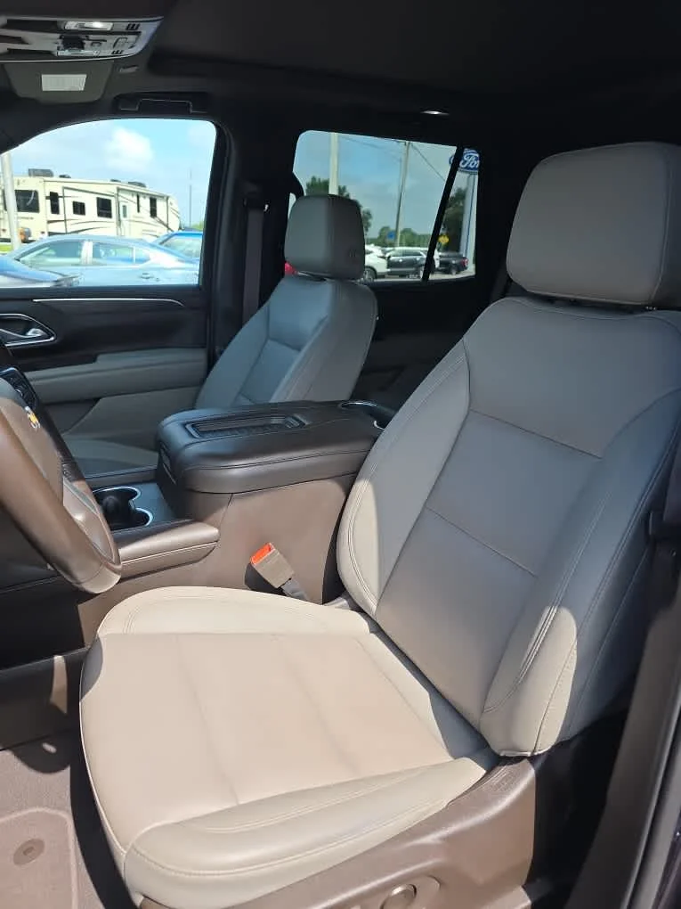 Used 2022 Midnight Blue Metallic Chevrolet LT image 24