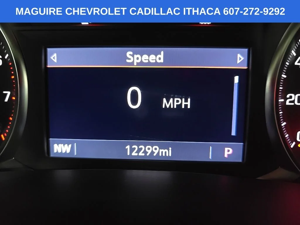 Used 2023 White Chevrolet LT image 22