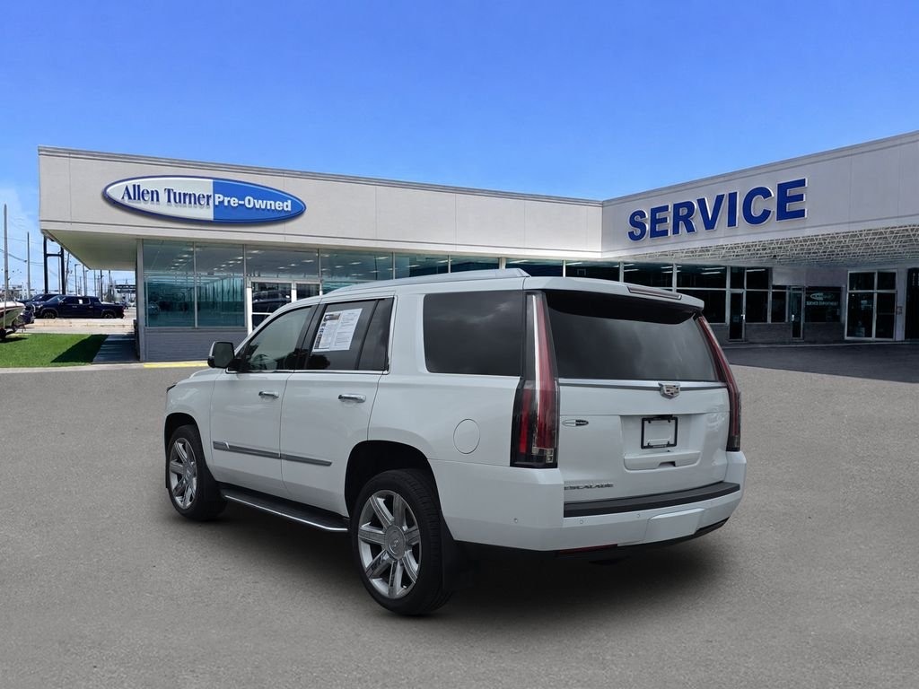 Used 2020 Crystal White Tricoat Cadillac Luxury image 6
