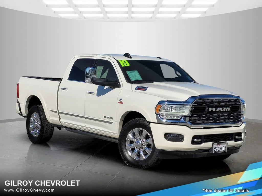 2019 RAM 3500 Limited Crew Cab SWB's photo