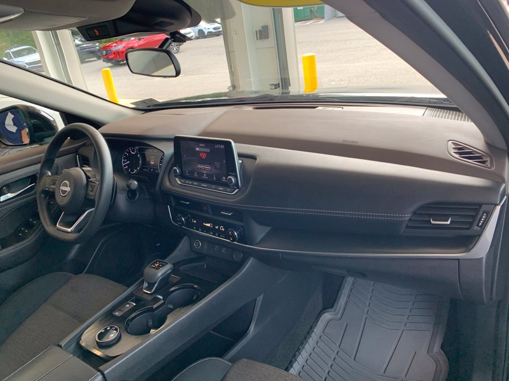 Used 2023 Black Nissan SV image 20