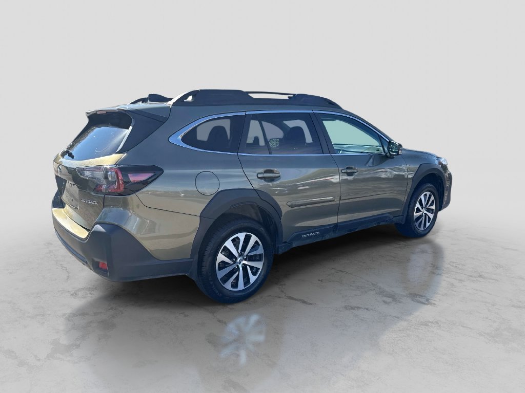 Used 2025 Green Subaru Premium image 9