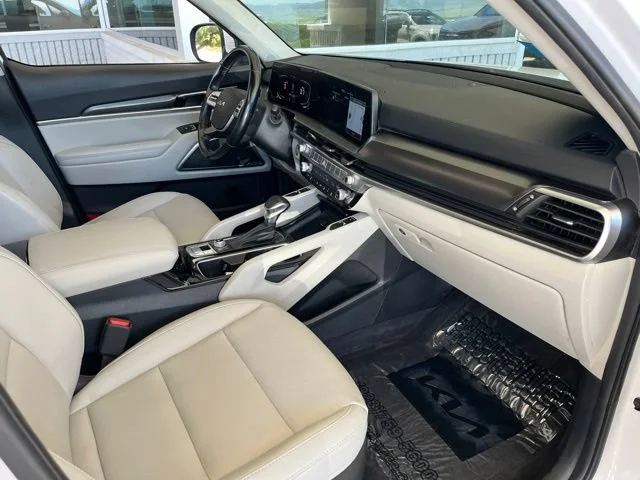 Certified Used 2024 Glacial White Pearl Kia S image 62