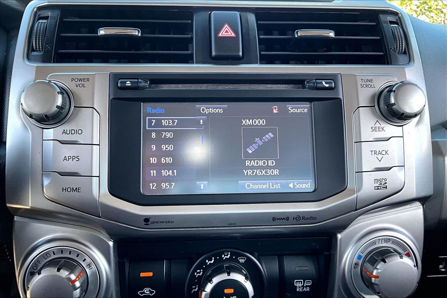 Used 2016 Magnetic Gray Metallic Toyota SR5 image 32