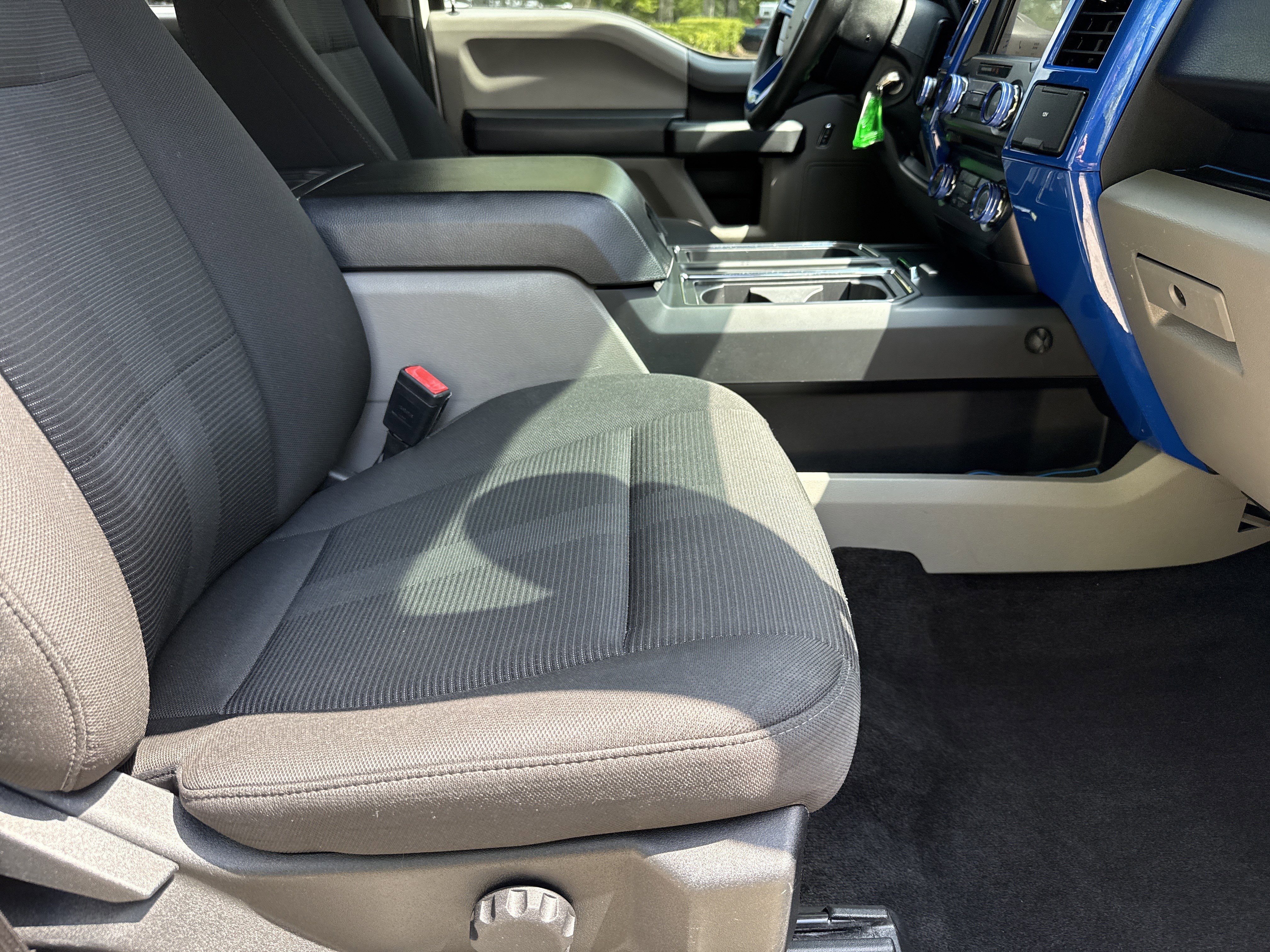 Used 2018 Oxford White Ford XL image 13