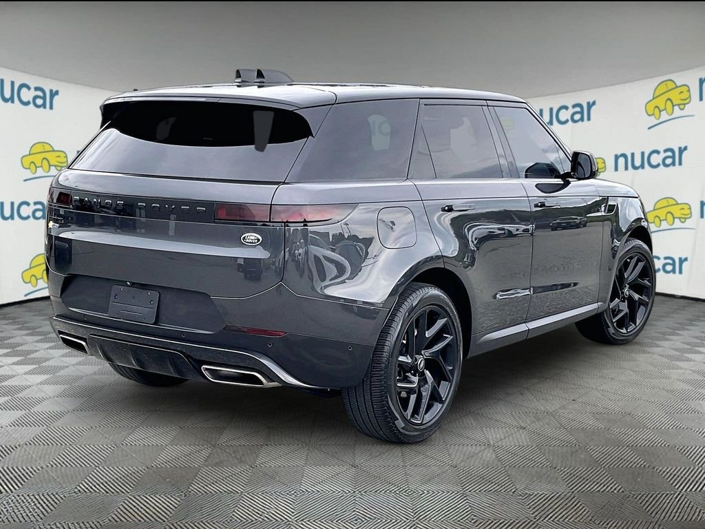Used 2023 Gray Land Rover SE image 6