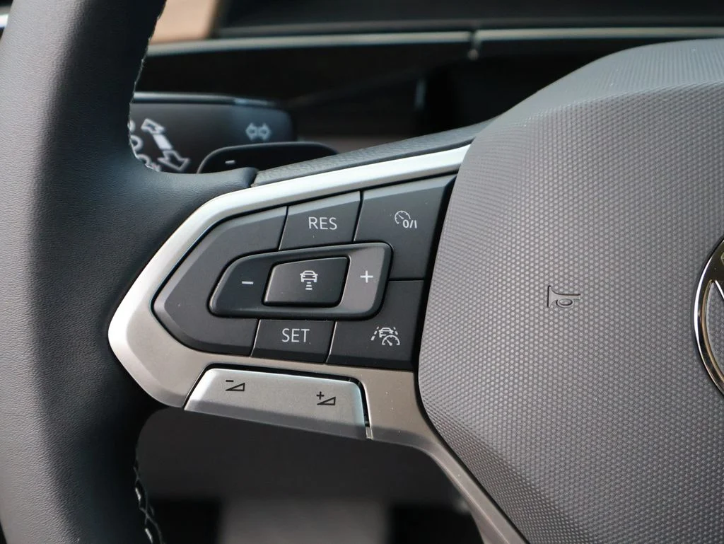 New 2026 Gray Volkswagen 2.0T SE w/Technology image 26